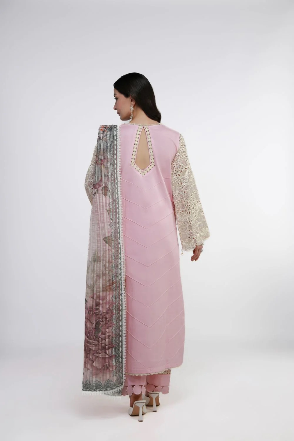 PINK SCAPOLITE - Image 3