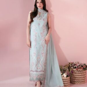 CINQ ILARIYA