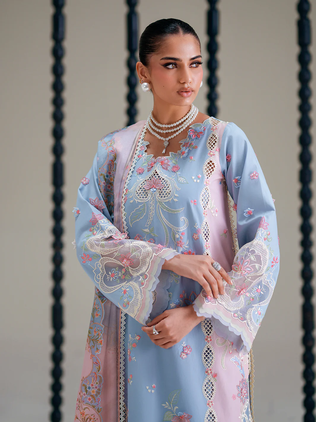 BIN ILYAS LAWN 184-B - Image 6