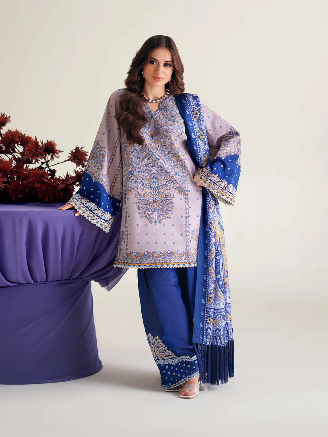 BIN ILYAS LAWN 182-B - Image 3