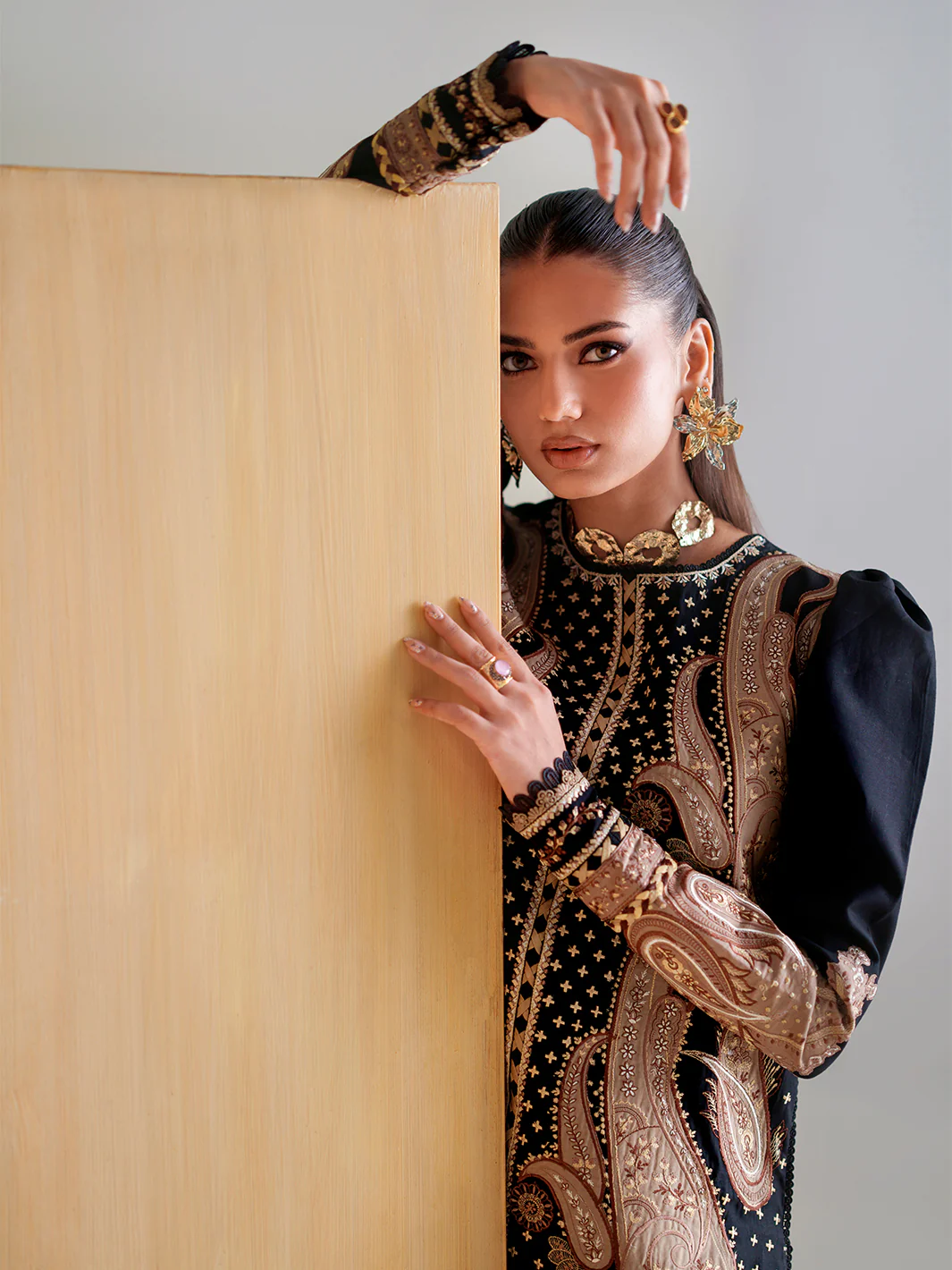 BIN ILYAS LAWN 185-B - Image 6