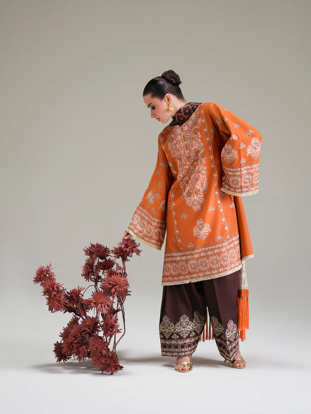 BIN ILYAS LAWN 183-A - Image 4