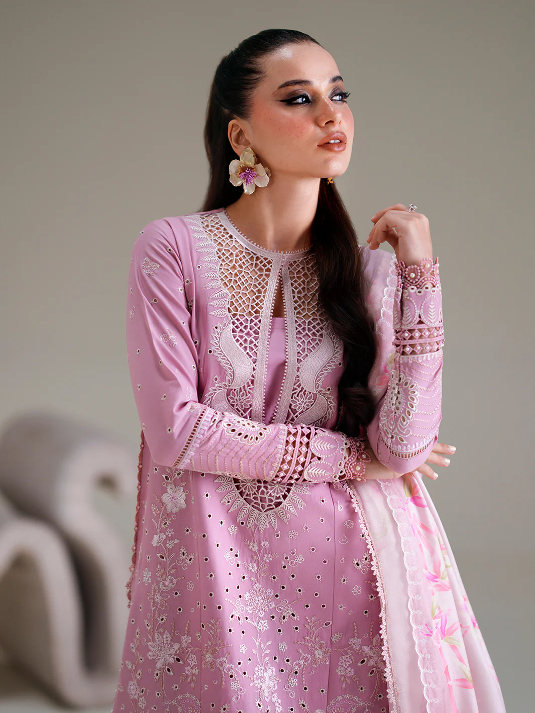 BIN ILYAS LAWN 181-B - Image 5