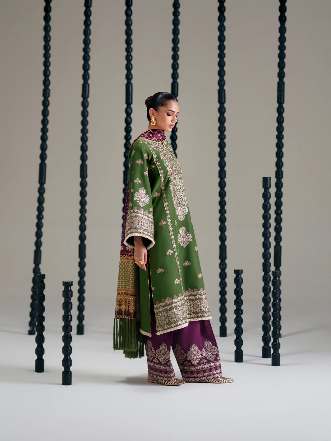 BIN ILYAS LAWN 183-B - Image 3
