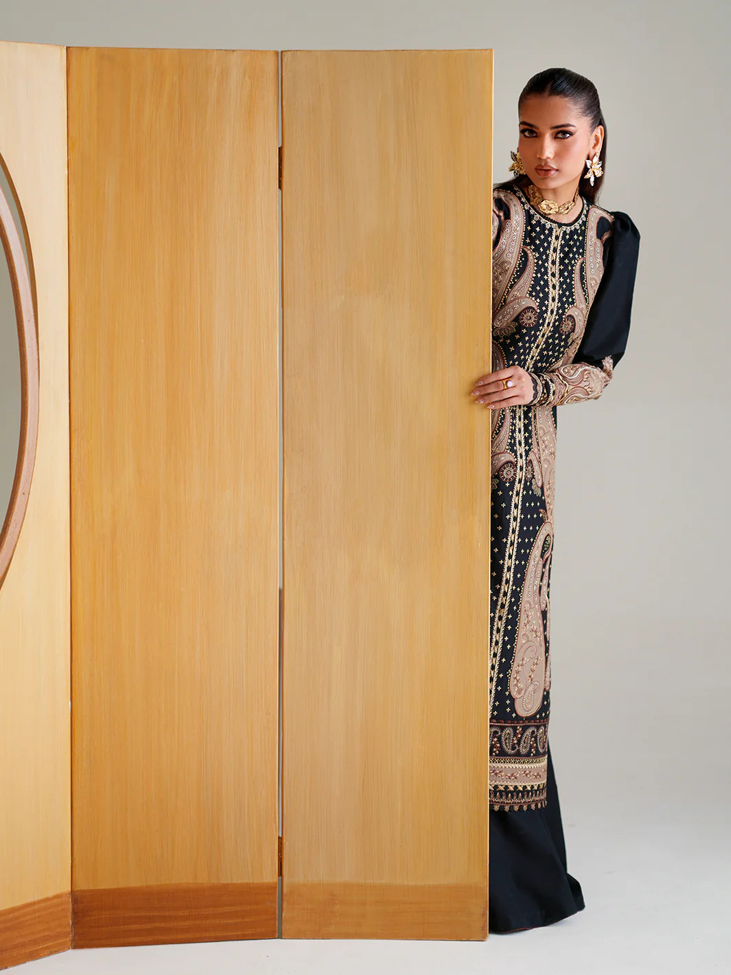 BIN ILYAS LAWN 185-B - Image 4