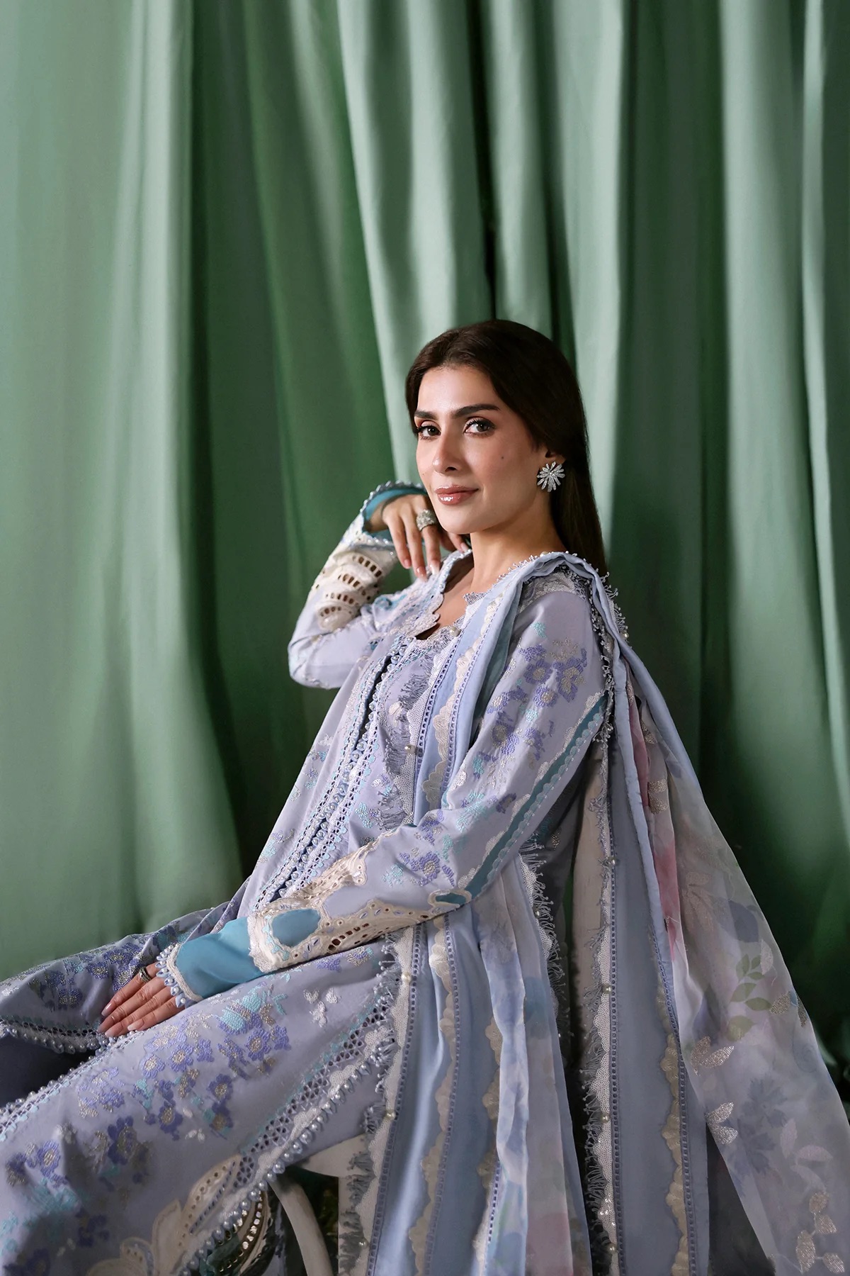 CHLORIS - Image 4