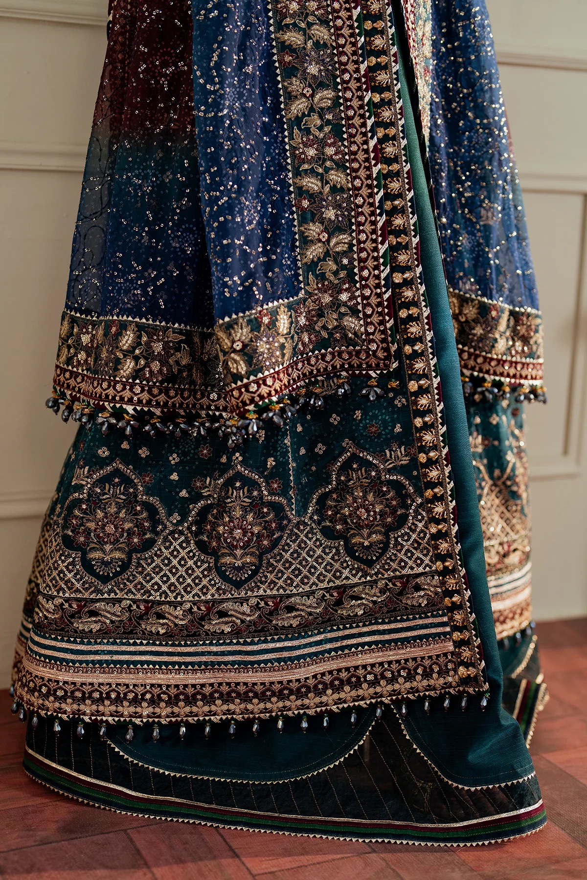 BAROQUE CH13-03 - Image 9